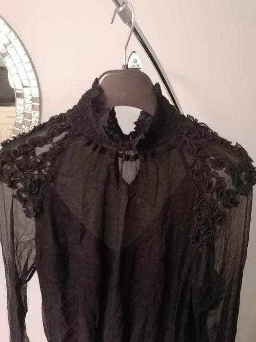 Sprzedam sukienkę amibyami rozmiar M