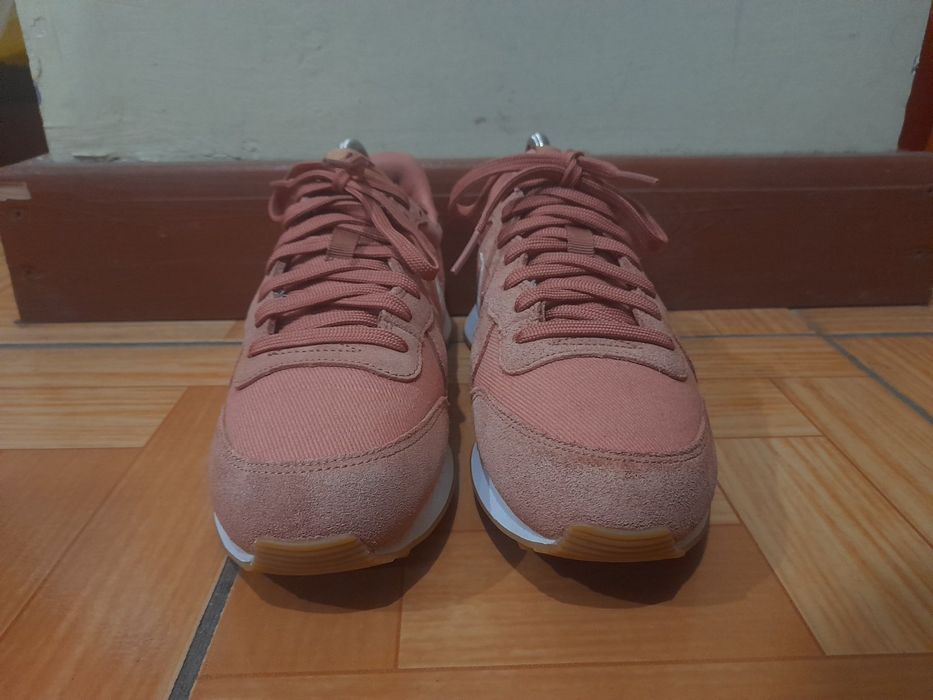 Оригинал Кроссовки женские Nike Internationalist, 38,5( 24,5 см)