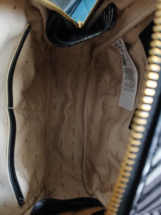 Mochila e carteira Guess novas