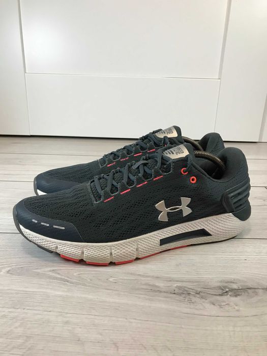 Buty Under Armour Charged Rogue rozm. 46