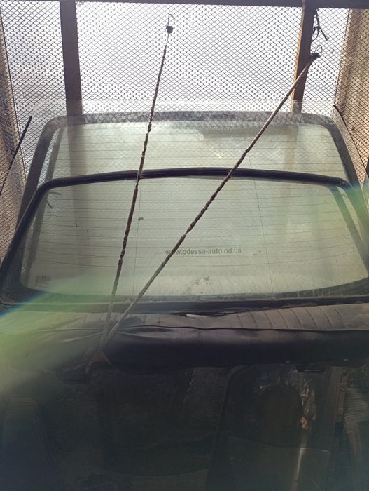 Задние стекло заз таврия славута таврия пикап. Стекло перегородки заз