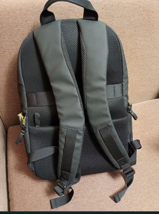 Продам рюкзак Tucano