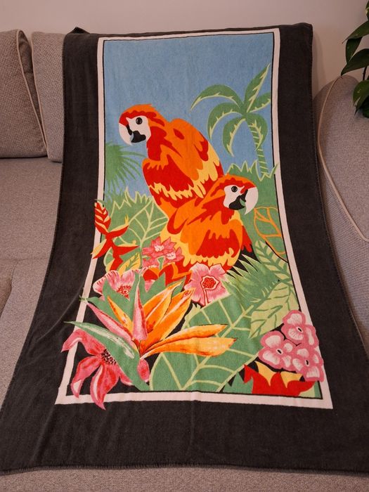 *Wielobarwny ręcznik.