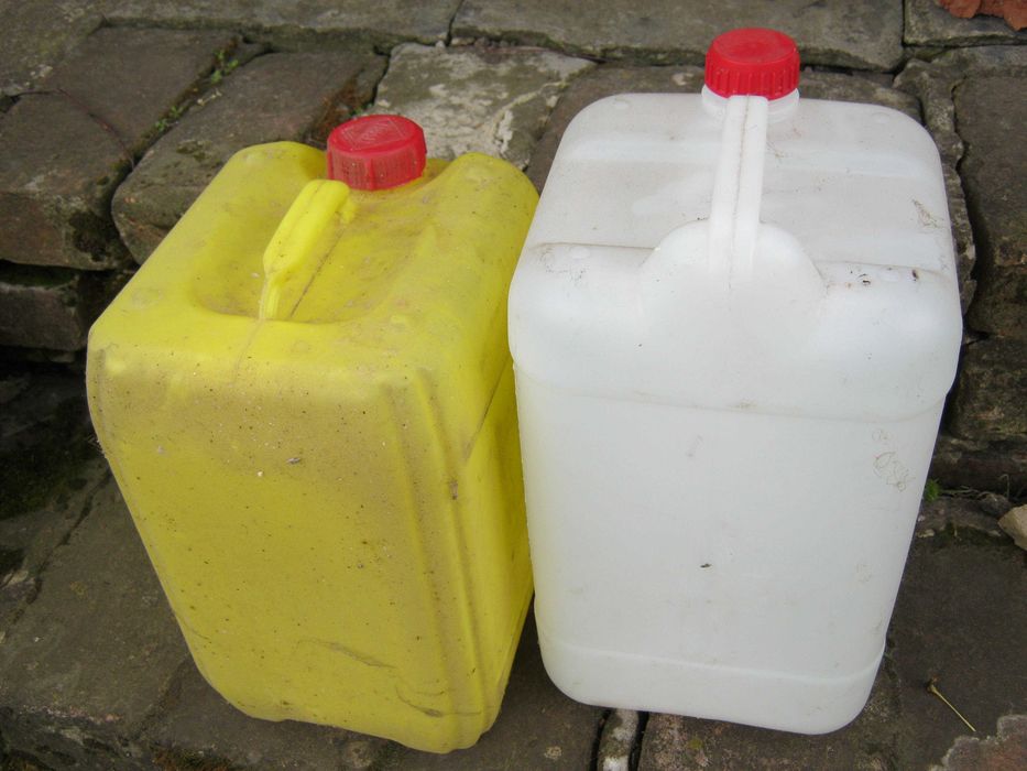 канистра пластмассовая 10л б/у