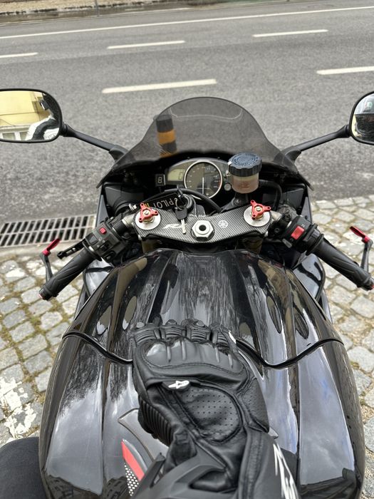 Yamaha YZF-R1 2004 - Impecável