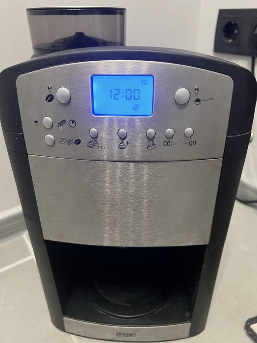 Продам кавоварку “BEEM”