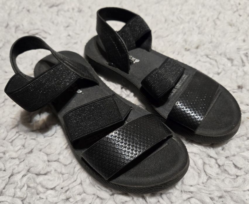 Czarne sandałki roz 31