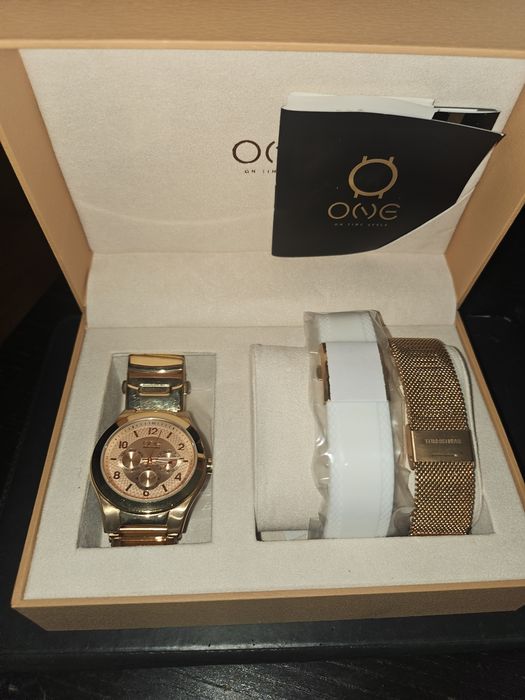 Relógio ONE Watch Company