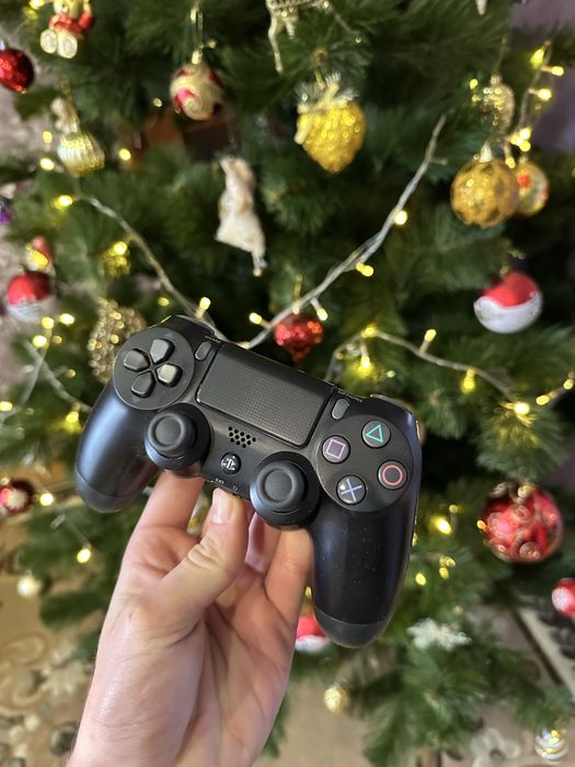 Геймпад  dualshok 4