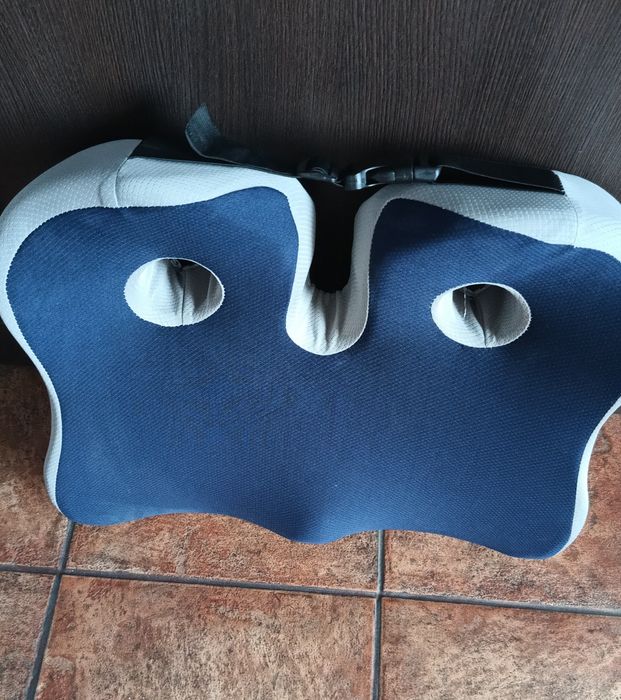 Sprzedam prawie nową poduszkę przeciwodleżynową