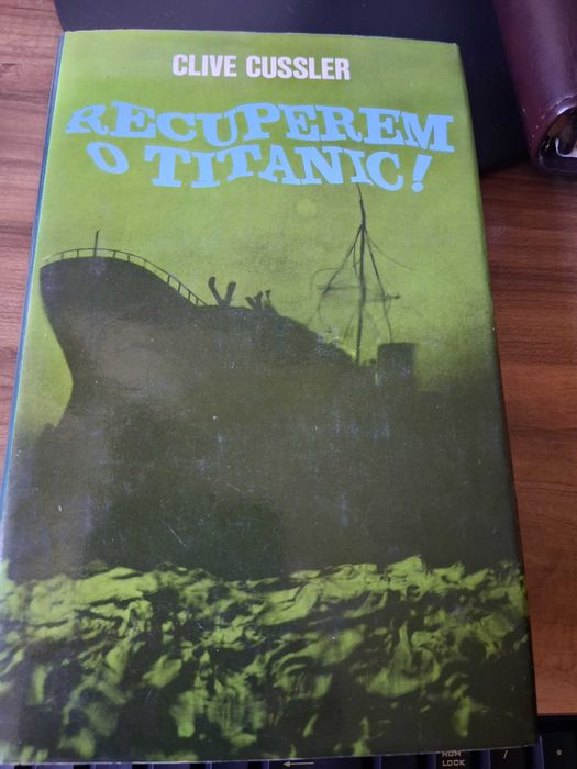 Livros diversos, em bom estado