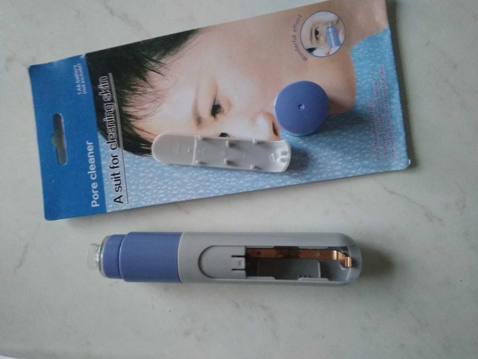 Вакуумный очиститель пор для лица