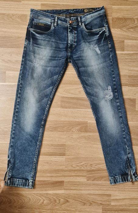 Джинси Versace размер  34  / L / 50