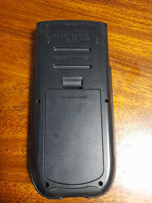 Calculadora gráfica texas instruments TI 84 Plus