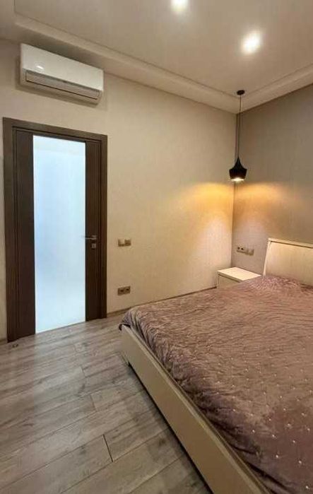 Квартира з ремонтом у ЖК 28 Перлина