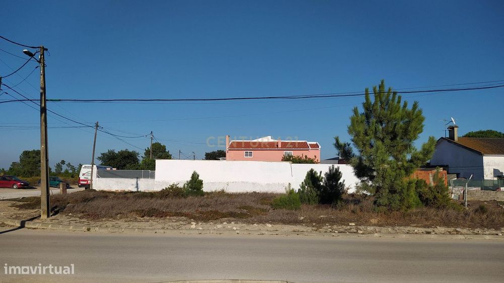 Terreno de gaveto 482m2 — Quinta do Conde, Setúbal