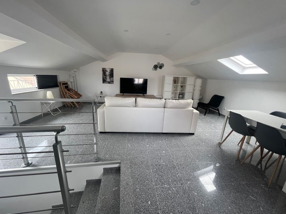 Casa como nova em aldeia velha Sabugal 3 quartos