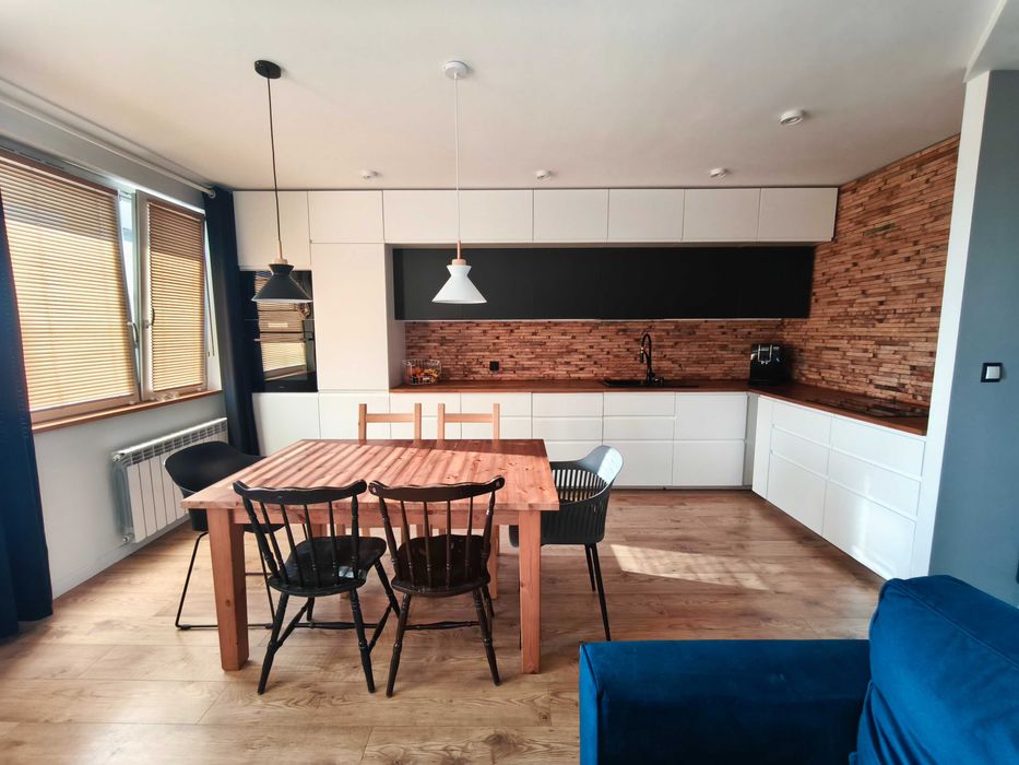 Rezerwacja l Wyposażone mieszkanie | 70,51 m² | Po generalnym remoncie | Balkon | Winda | ul. Zielona