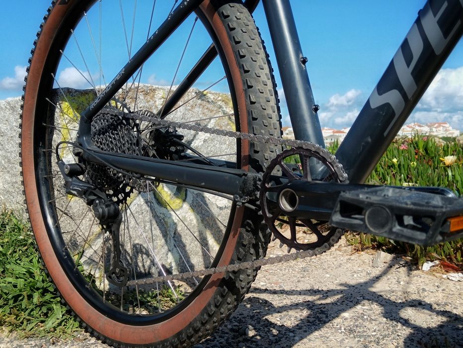 Specialized RockHopper - Roda 29" - Tamanho M - Bicicleta BTT - XC