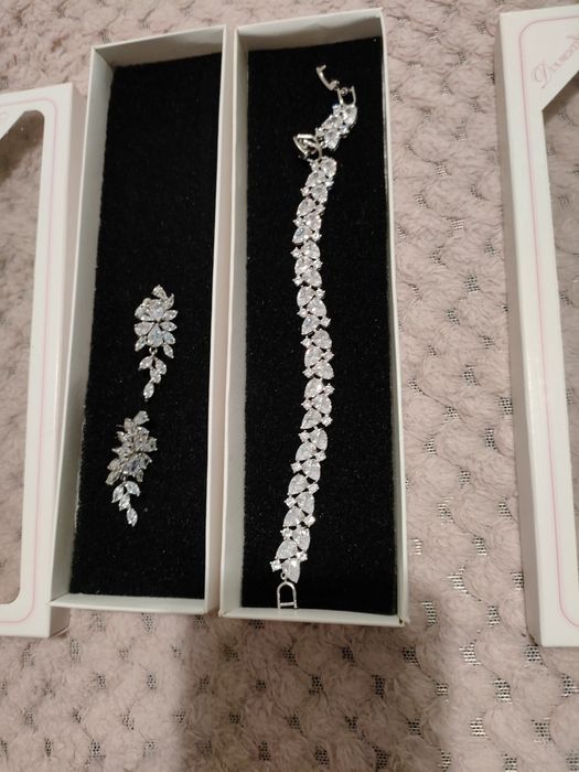 Zestaw kolczyki plus bransoletka ślubna