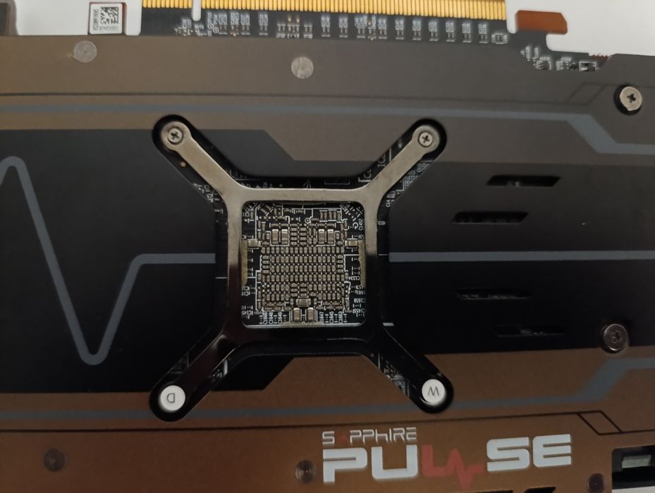 Відеокарта Radeon rx 5600xt