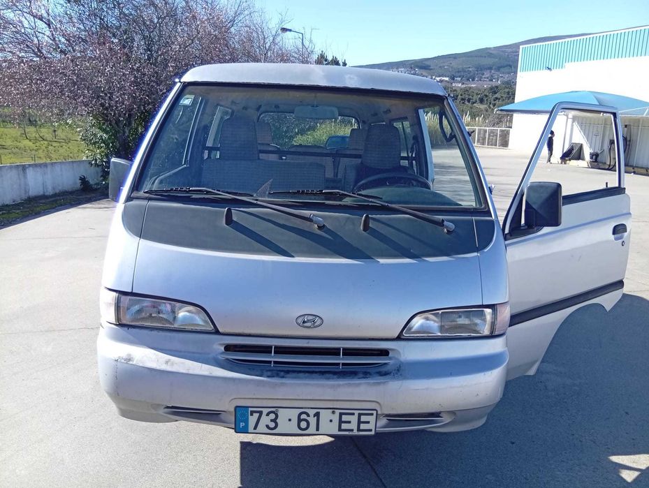 Carrinha Hyundai H100 _ 1 dono _ 9 lugares
