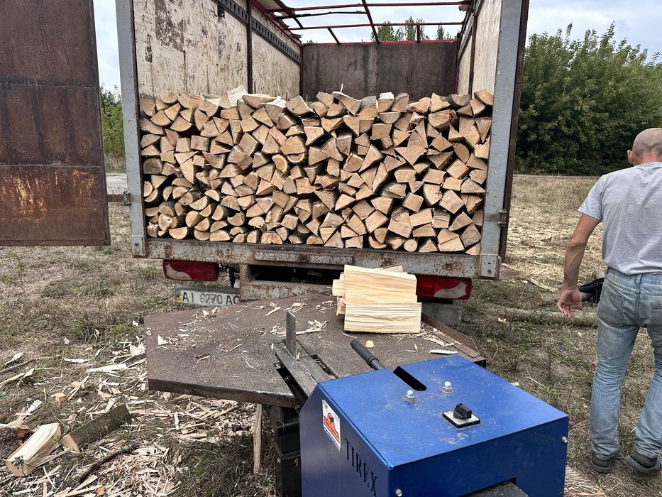 Рубані дрова таердих порід з доставкою