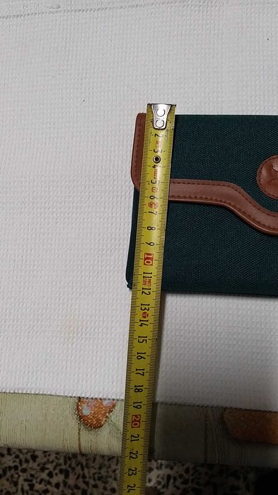 carteira verde NOVA, com porta moedas extra