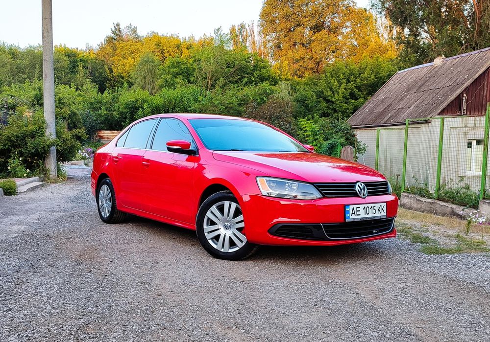 Продам Volkswagen Jetta 2,5 SE