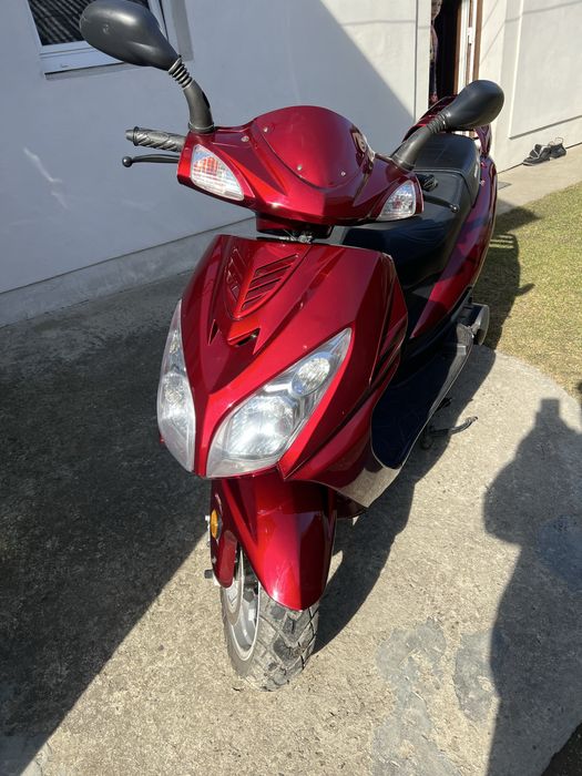 Скутер 150 куб., мотоцикл