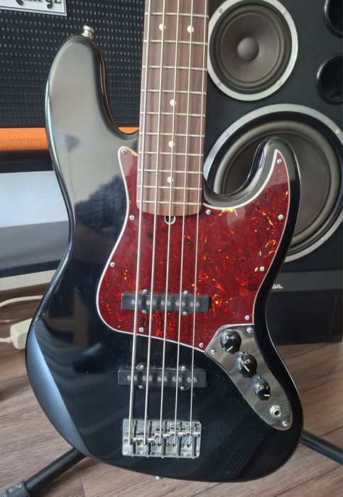 Fender Jazz Bass V