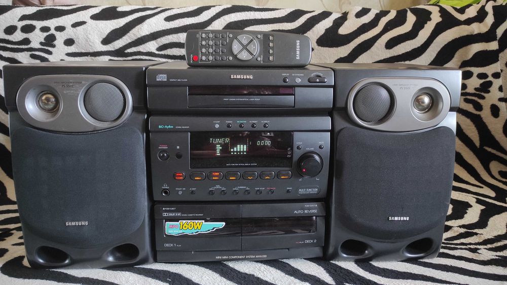 Музичний центр "Samsung MAX - 550"