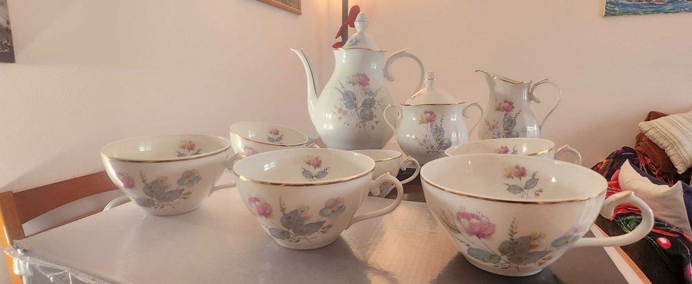Tea Set429088303775098883