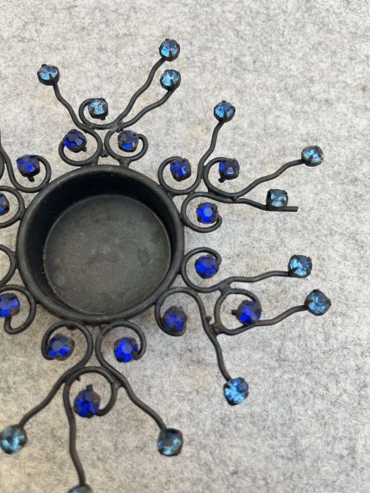 Castiçal Solitário Porta-Vela Lamparina em Ferro Forjado com Cristais