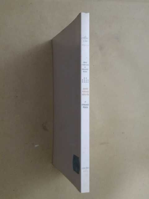 Novas Poesias Inéditas de Fernando Pessoa