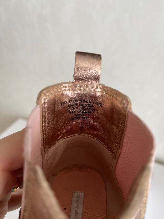 Шкіряні черевикидля дівчинки від H&M