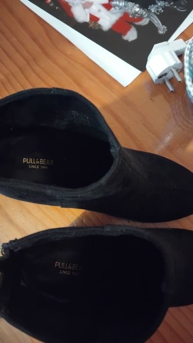Botins pretos pull&bear