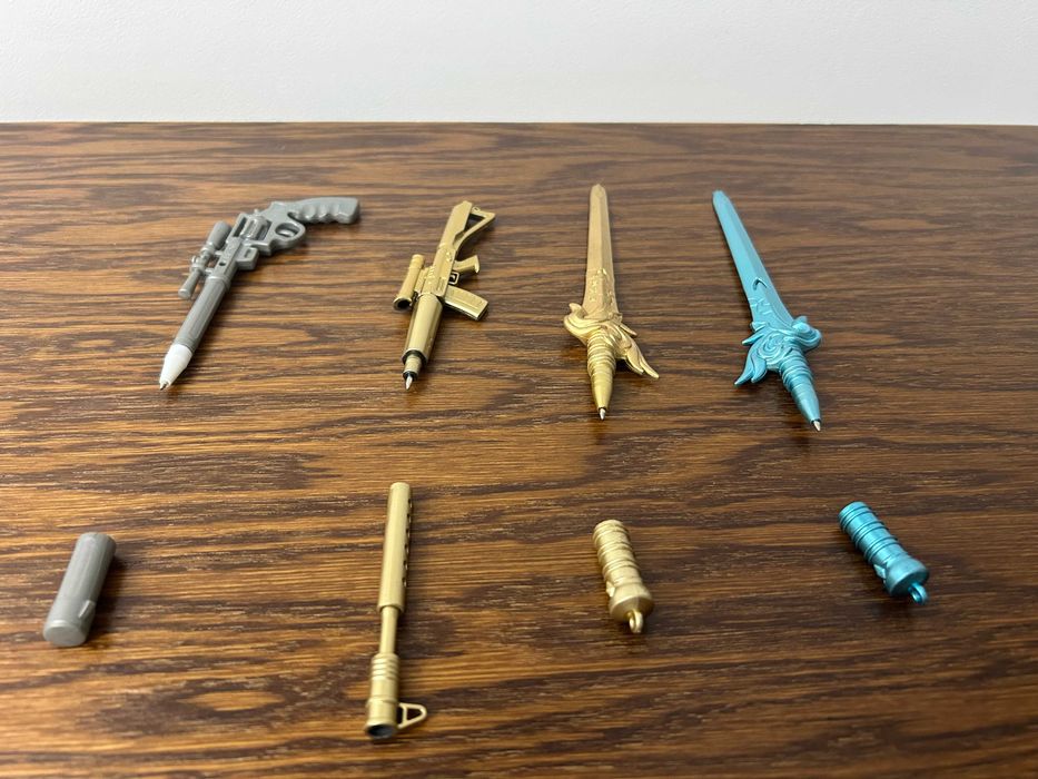 długopisy rewolwer karabin pistolety sztylety długopisy ozdobne