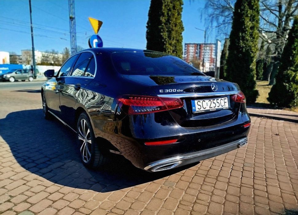 Mercedes E Class  |  Wynajem E klasa E300dE