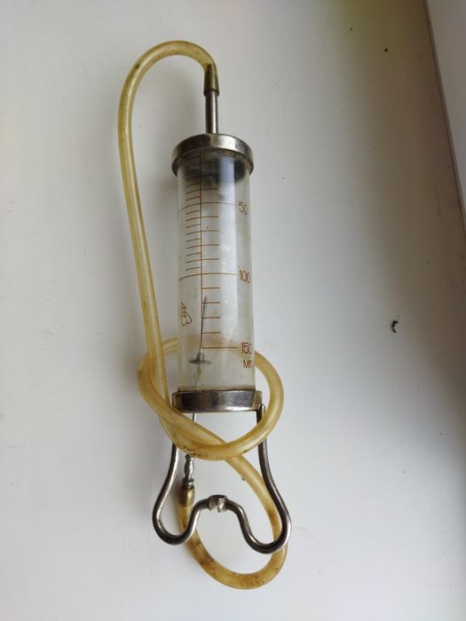 Продам: шприц Жане