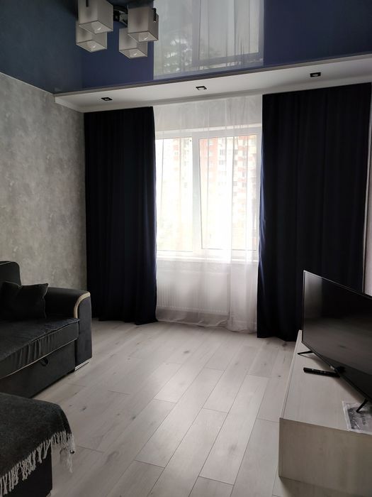 Здається двокімнатна квартира подобово від власника Київський район