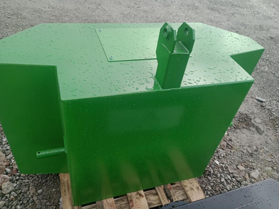 Balast, na TUZ przód/tył  od 200 do 1500kg Obciążnik z LOGO ciągnika