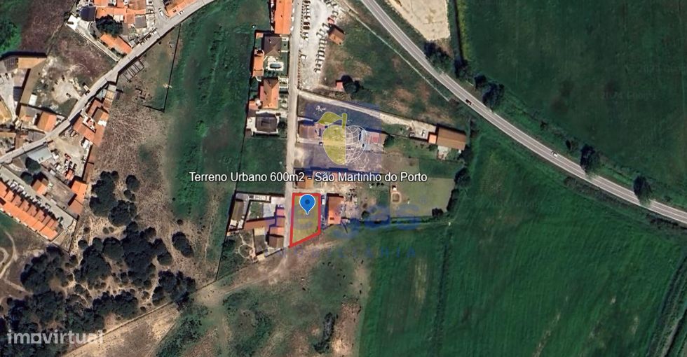Terreno Urbano em São Martinho do Porto – 600m² com Vista de Campo e P