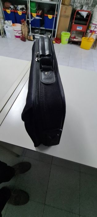 Toshiba Laptop Case with Multiple Pockets64332097612162122