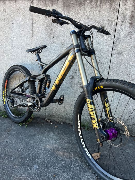 Trek Session 8 Downhill