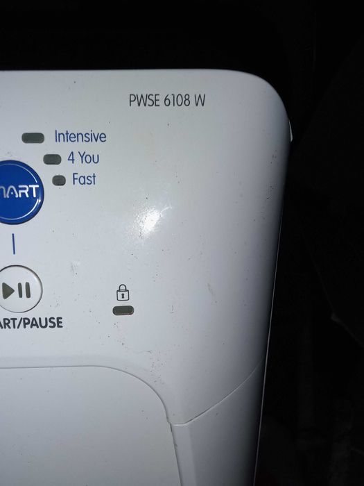 Стиральная машина INDESIT PWSE 6108 W по запчастям.