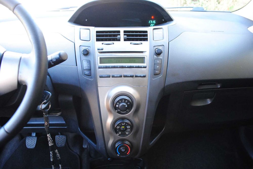 Toyota Yaris 1.0 VVT-i
