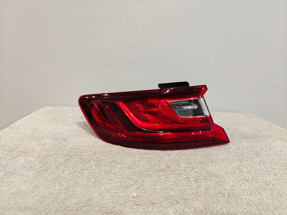 Lampa Lewy Tył Renault Megane IV Generacji Hatchback EUROPA