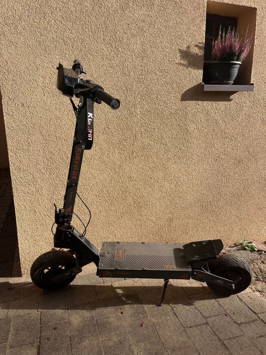 hulajnogę  elektryczną