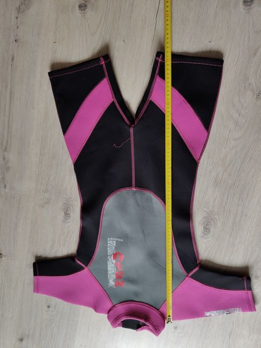 Pianka neoprenowa marki NALU Wave